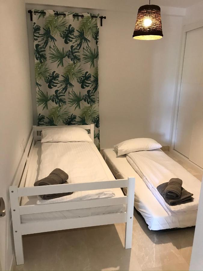 Apartment Lotus Marco Casares